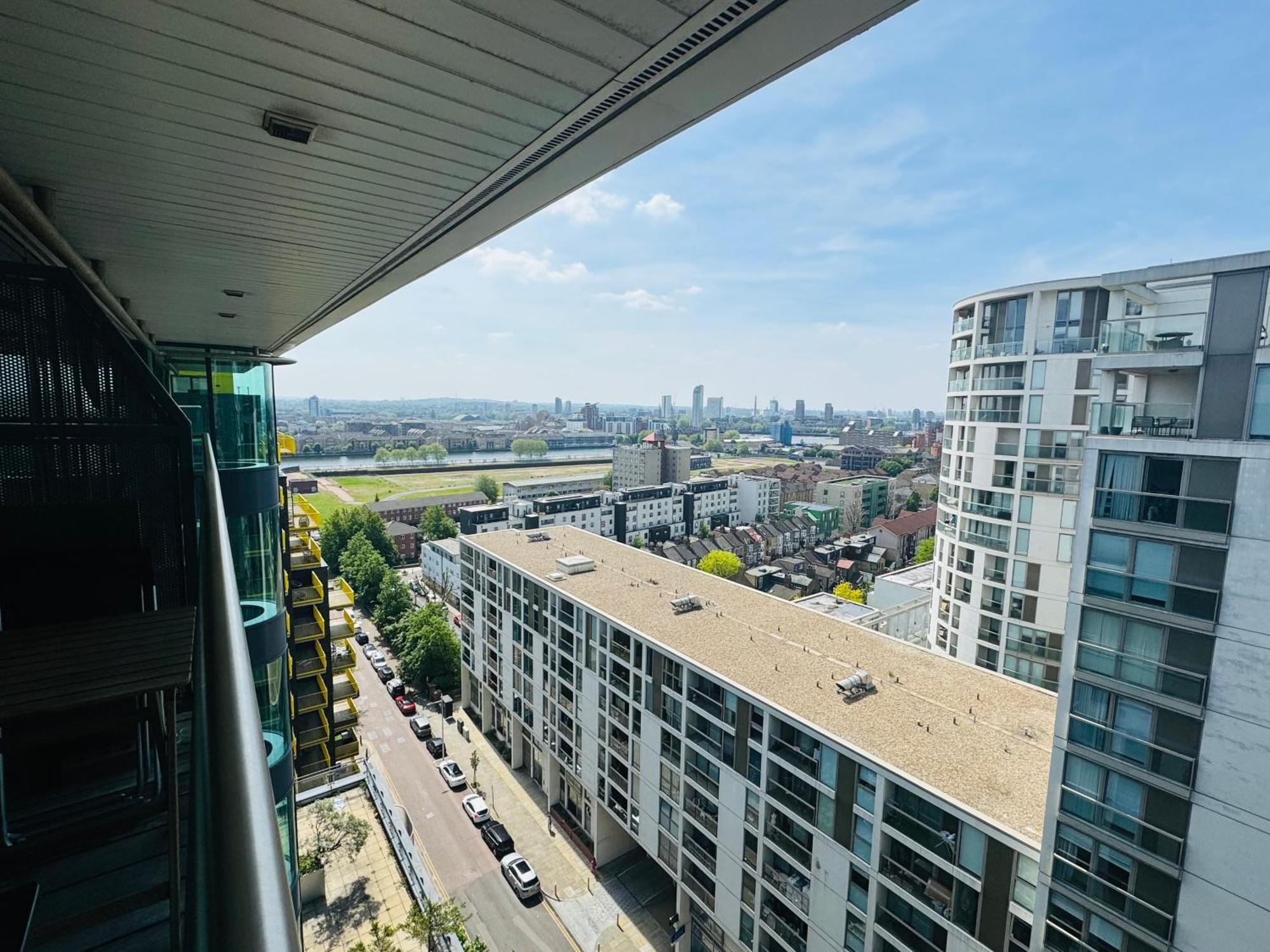 Modern 2Bed 2Bath Apartment Canary Wharf - Upto 5 Person Londen Buitenkant foto